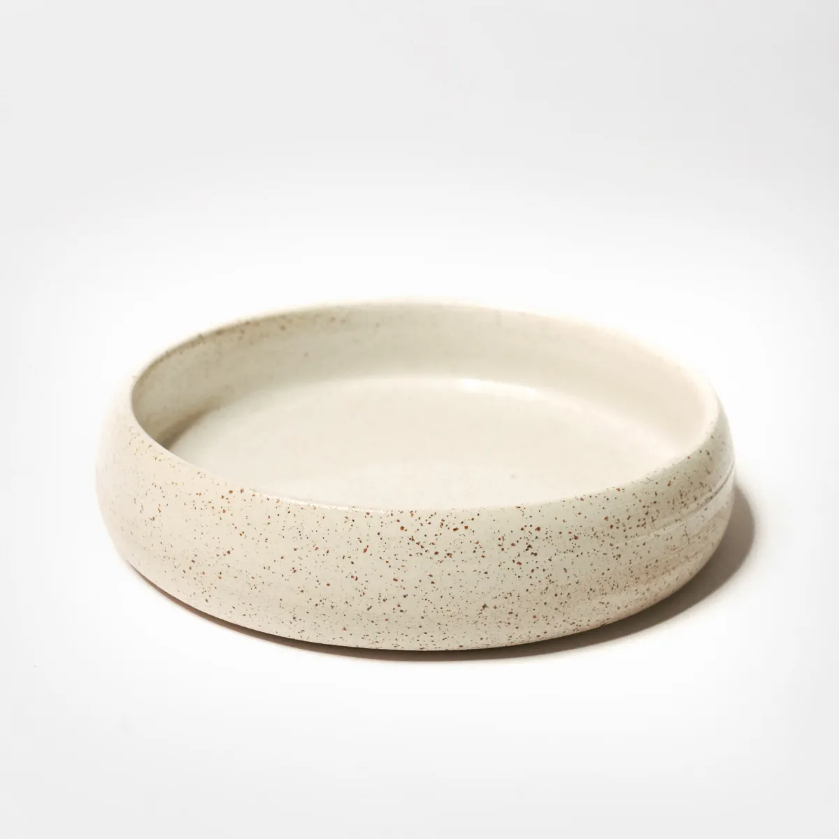 Jouw Konijn Lucia voerbak konijn spikkelklei wit