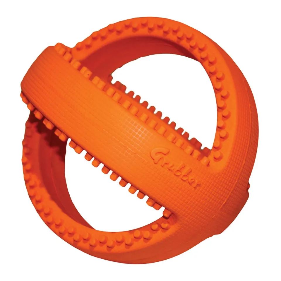 Nature First Grubber Tough Football hondenspeelbal rubber