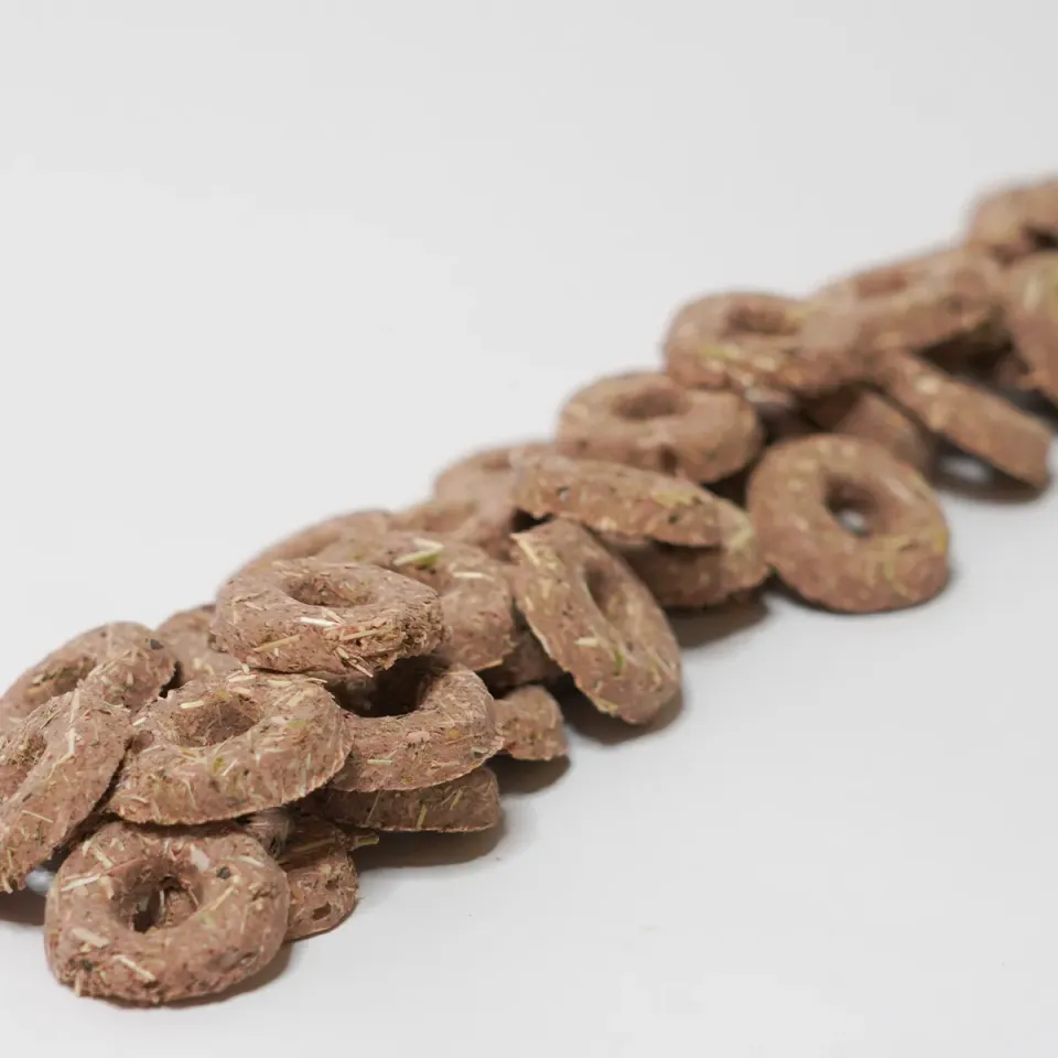 Jouw Konijn Originals Naturals Berry Loops snack bes