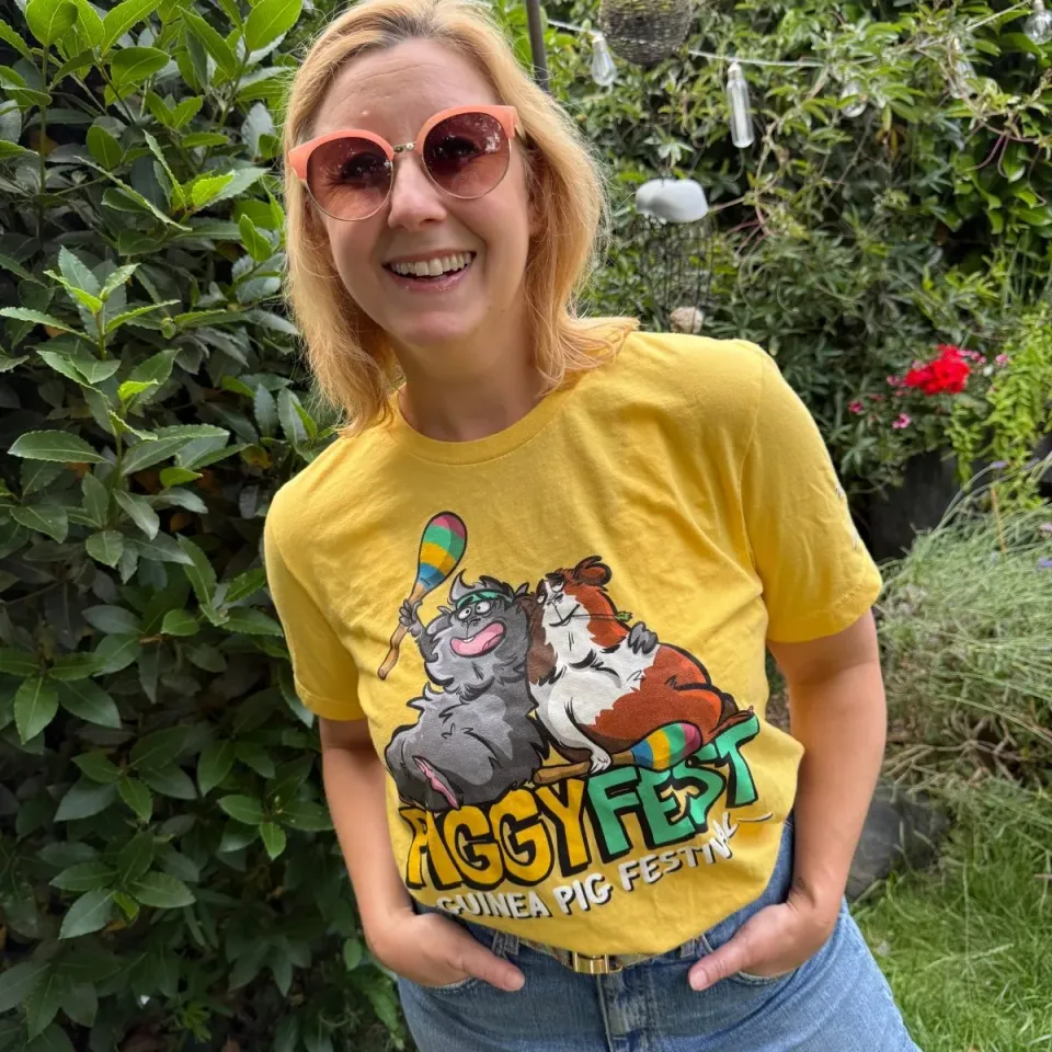 HayPigs Piggy Fest 2026 T-shirt unisex geel