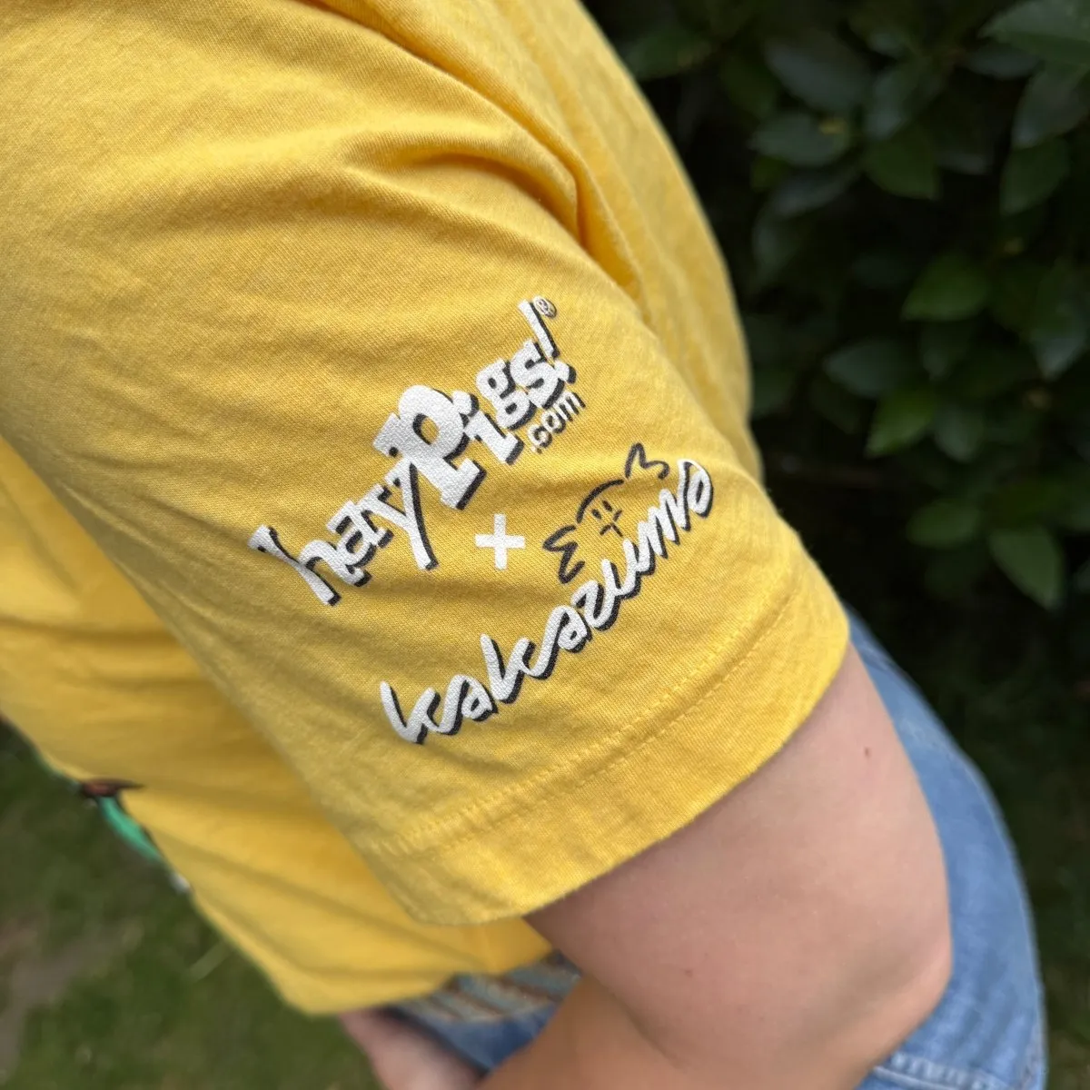 HayPigs Piggy Fest 2026 T-shirt unisex geel