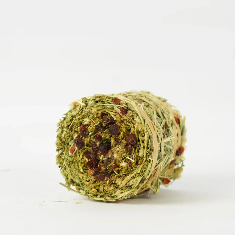 Jouw Konijn Originals Hay Cake snack rozenbottel hooi